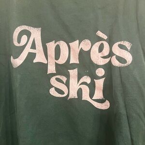 APRES SKI Forest Green Tee